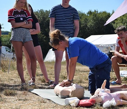 instructor demonstrating CPR