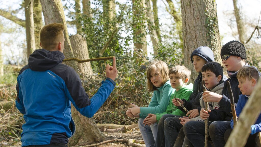 Purbeck Families Bushcraft kids activity