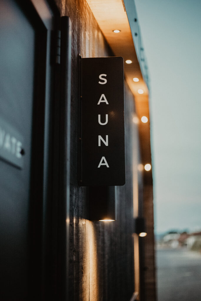 The Saltwater Sauna Nathaniel Reeks 2 1